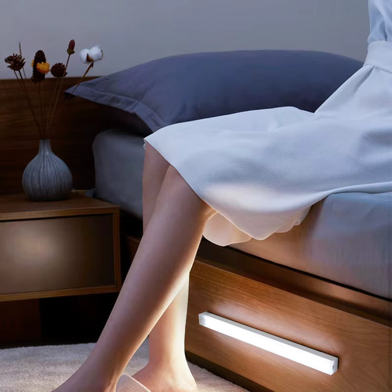 Taa ya Smart LED ya Magsumaku yenye Kihisi Mwendo (USB Rechargeable Motion Sensor LED Bar)